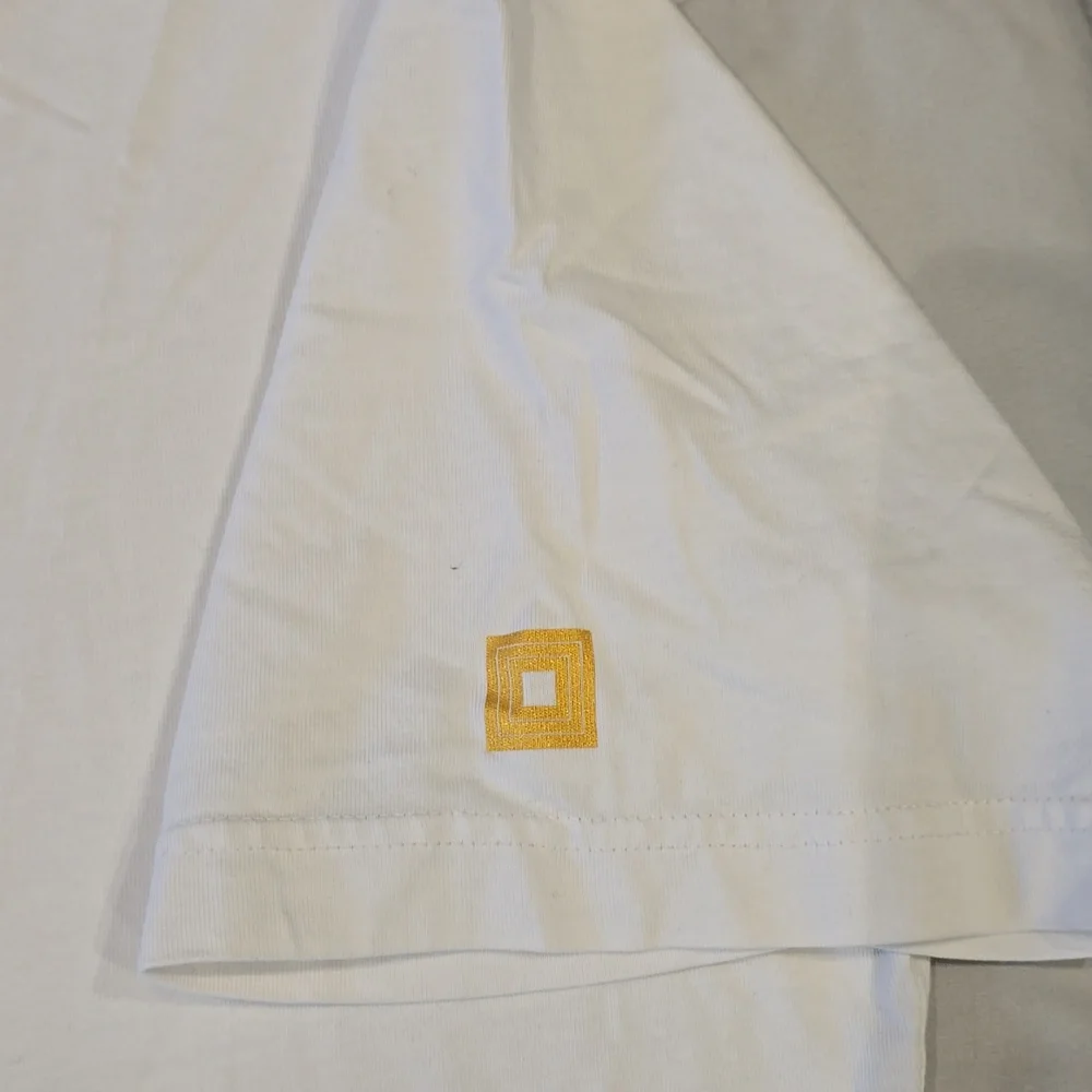 Uniqlo Men’s Shochiku Kabuki - Picture 3 of 8